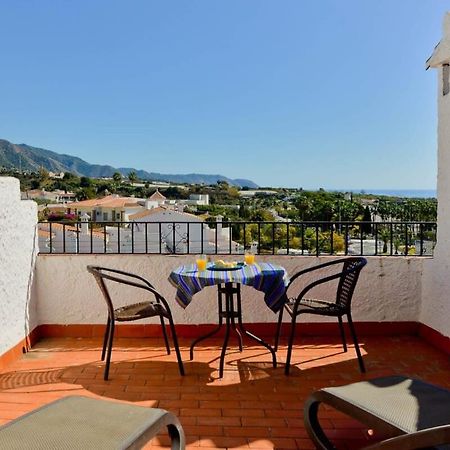 Capistrano Pueblo Apartment Nerja Bagian luar foto